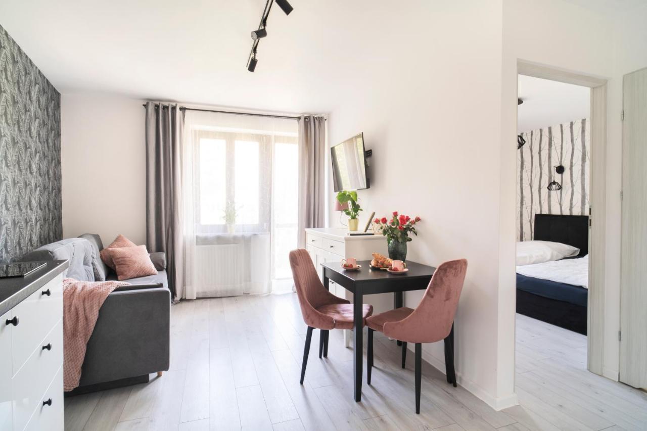 Katedralna Apart'S Legnica Esterno foto