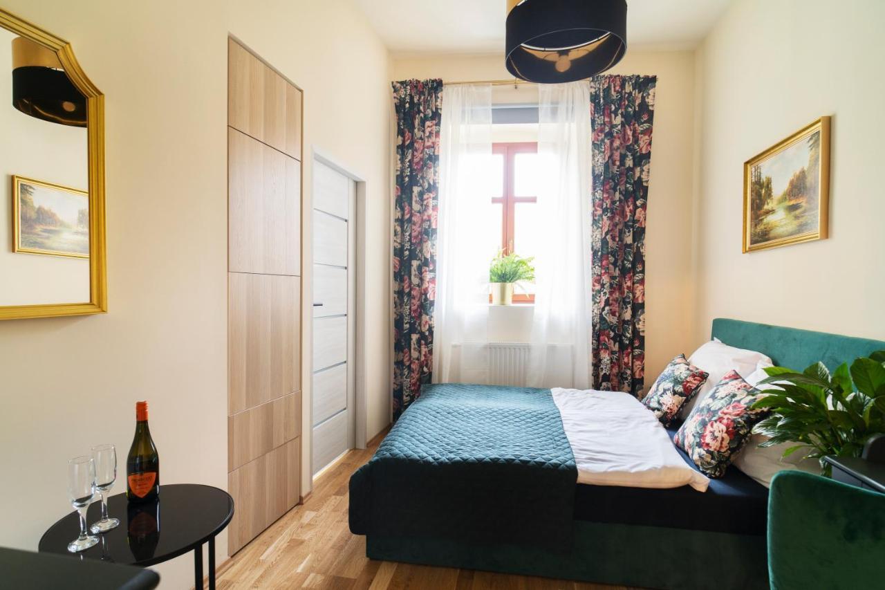 Katedralna Apart'S Legnica Esterno foto